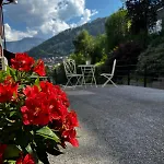 Tasteful In With Parking Sogndal