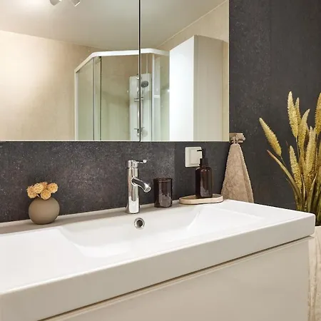 Tasteful In With Parking Apartamento Sogndal