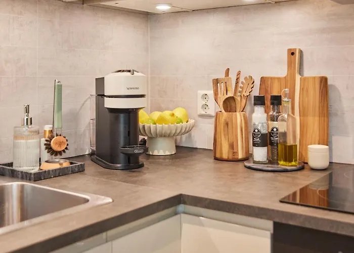 Tasteful In With Parking Apartment