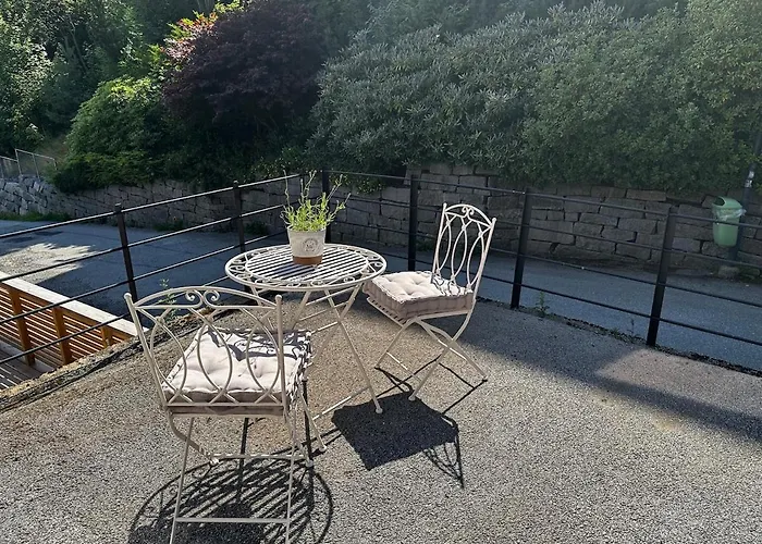 Tasteful In With Parking Apartment Sogndal