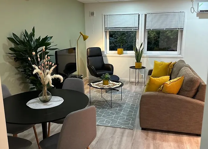 Apartamento Tasteful In With Parking Sogndal