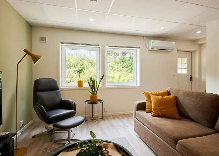 Tasteful In With Parking