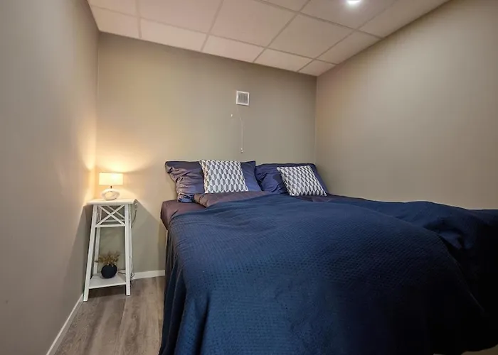 Apartment Tasteful In With Parking